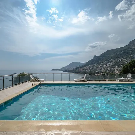 Le Coq Massolin * Roquebrune-Cap-Martin