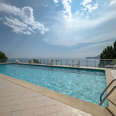 Le Coq Massolin - Parking - Ac - Wifi Apartment